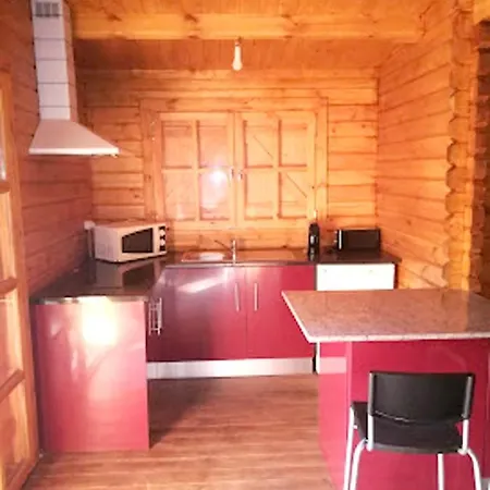 Chalet With 2 Bedrooms In Froufe With Furnished Garden *