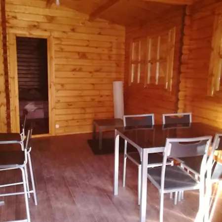 Alpesi faház Chalet With 2 Bedrooms In Froufe With Furnished Garden Ponte da Barca