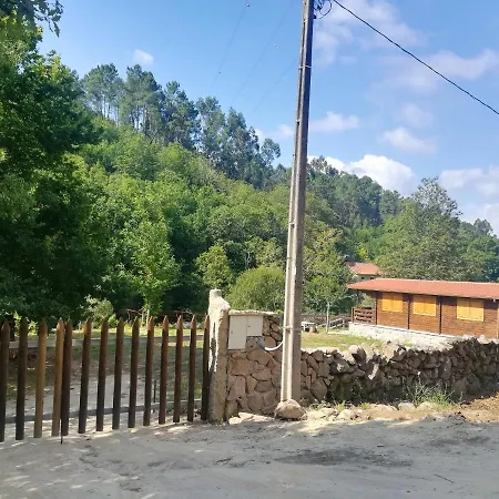 Alpesi faház Chalet With 2 Bedrooms In Froufe With Furnished Garden