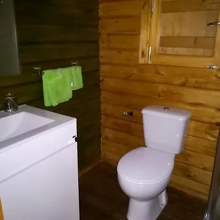 Chalet With 2 Bedrooms In Froufe With Furnished Garden Alpesi faház Ponte da Barca